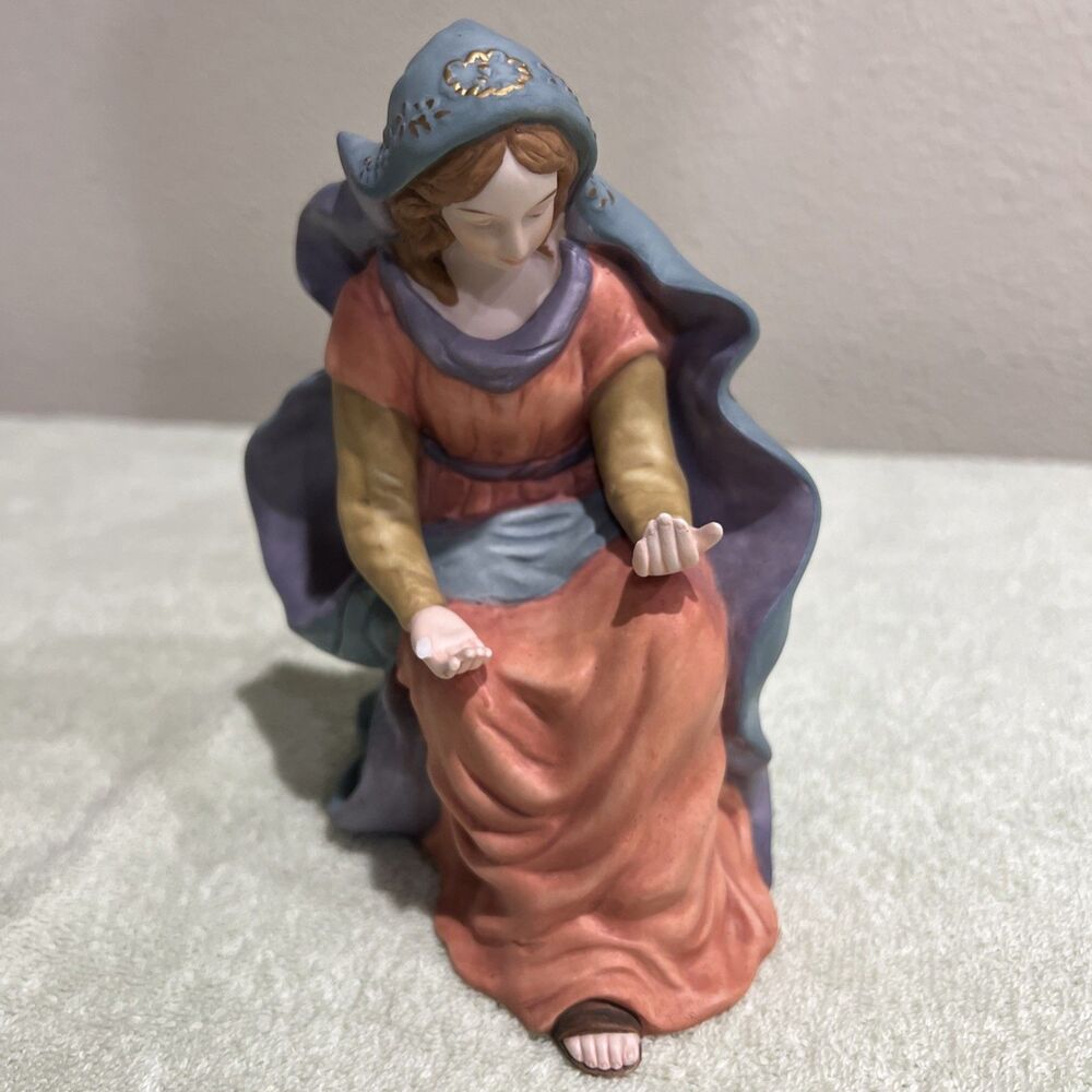 Kirkland Signature Nativity Mother Mary Replacement 75177 EUC